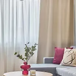 Lägenhet Rosalia -zentrumsnahe Mit Balkon & Parkplatz, Ideal Fuer Familien & Geschaeftsreisende Kaiserslautern