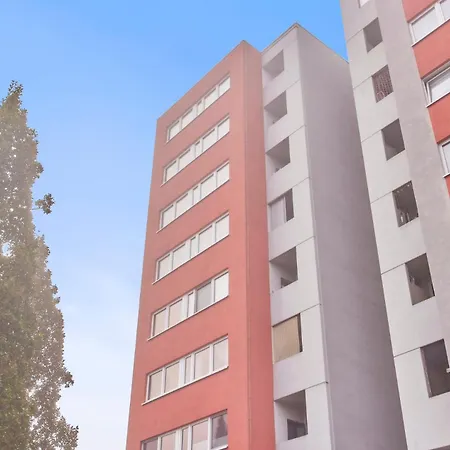 Rosalia -Zentrumsnahe Wohnung Mit Balkon & Parkplatz, Ideal Fuer Familien & Geschaeftsreisende * Kaiserslautern