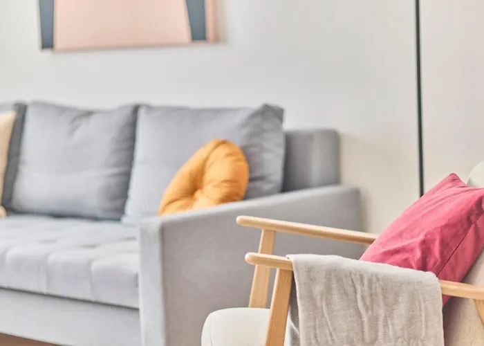 شقة Rosalia -Zentrumsnahe Wohnung Mit Balkon & Parkplatz, Ideal Fuer Familien & Geschaeftsreisende *