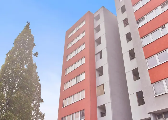 Rosalia -Zentrumsnahe Wohnung Mit Balkon & Parkplatz, Ideal Fuer Familien & Geschaeftsreisende * Kaiserslautern